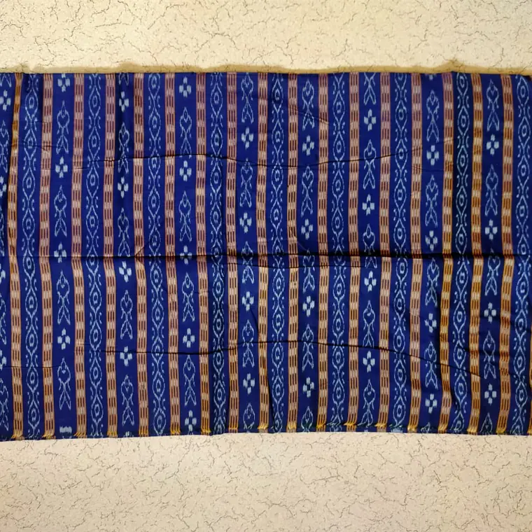 Sambalpuri gamcha, indigo ikat