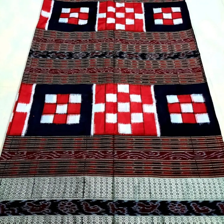 Bichitrapuri saree with checked pasapali motif